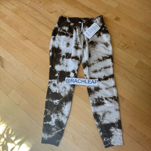 Lululemon City Sweat Jogger medium - Picture 2 of 4